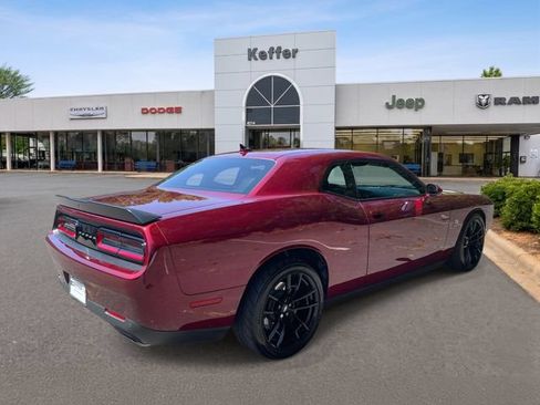 Used 2023 Dodge Challenger R/T Scat Pack w/ 1320 Plus Group RWD image 6