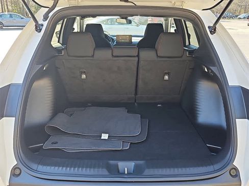 Certified 2025 Honda HR-V Sport image 26