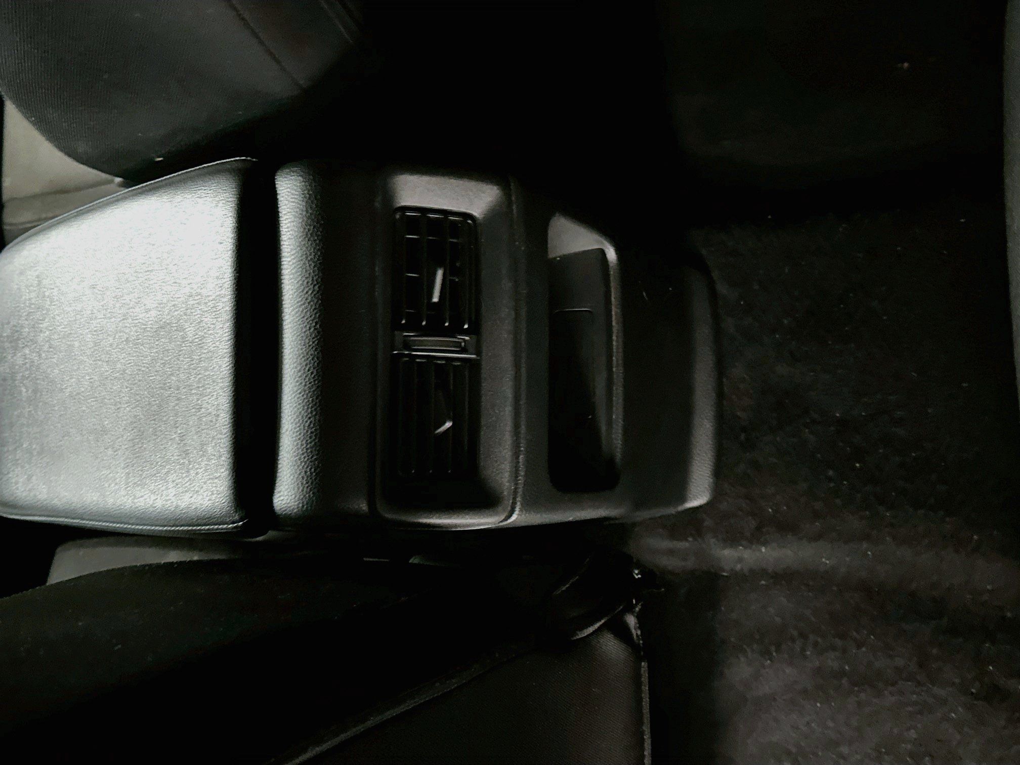 Used 2025 Honda CR-V LX image 27