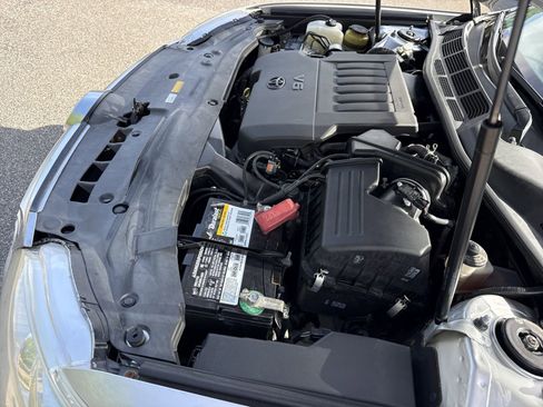 Used 2012 Toyota Avalon image 30