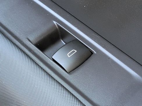 Used 2023 Chevrolet Colorado Z71 w/ Advanced Trailering Package image 34