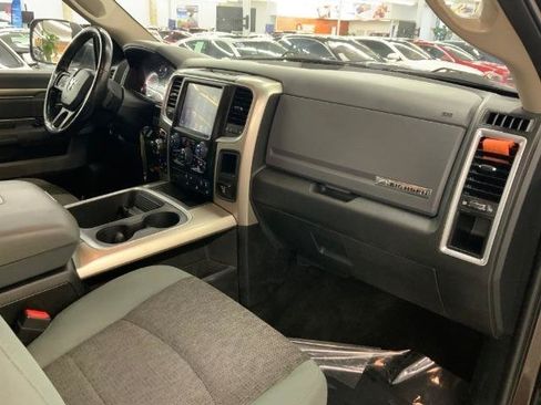 Used 2017 RAM 1500 Big Horn AWD/4WD image 9