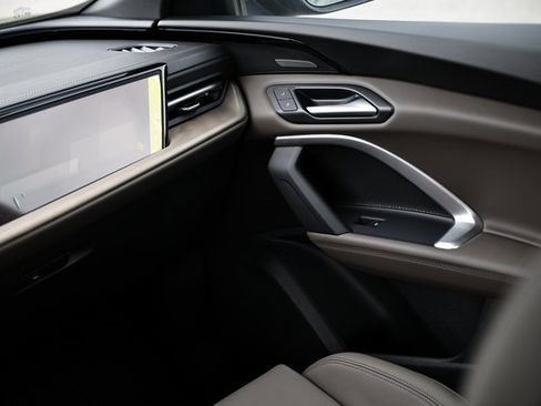 New 2025 Audi Q5 Prestige image 28