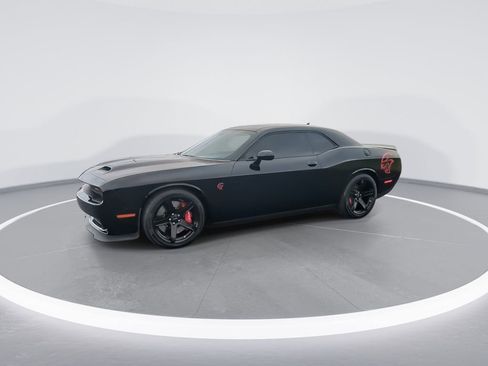 Used 2022 Dodge Challenger SRT Hellcat w/ Plus Package image 4