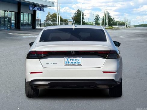 New 2026 Honda Accord LX image 8
