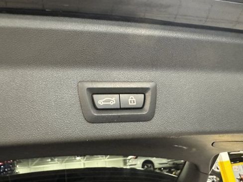 Used 2023 BMW X3 xDrive30i w/ Premium Package AWD/4WD image 36