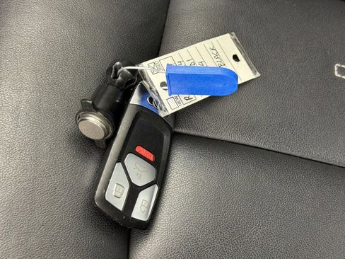 Used 2024 Audi A4 2.0T Premium w/ Convenience Package image 23