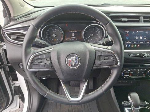 Used 2022 Buick Encore GX Essence w/ Experience Buick Package image 19