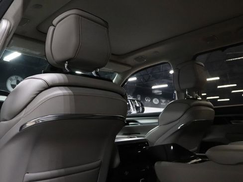 Used 2023 Jeep Grand Wagoneer Series II w/ Premium Group II image 20