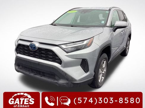 Used 2024 Toyota RAV4 XLE image 5