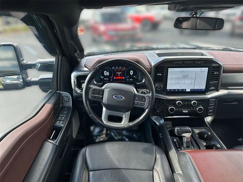 Used 2022 Ford F150 Lariat image 12