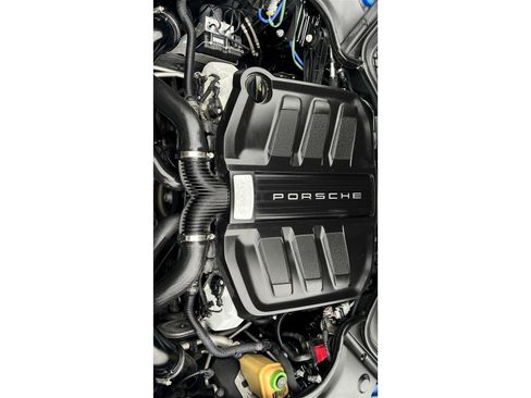 Used 2014 Porsche Panamera S image 56