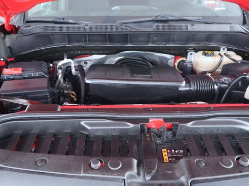 Used 2020 Chevrolet Silverado 1500 Custom w/ Custom Value Package image 46