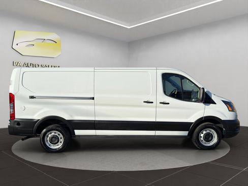 Used 2024 Ford Transit 150 Low Roof w/ Load Area Protection Package image 8
