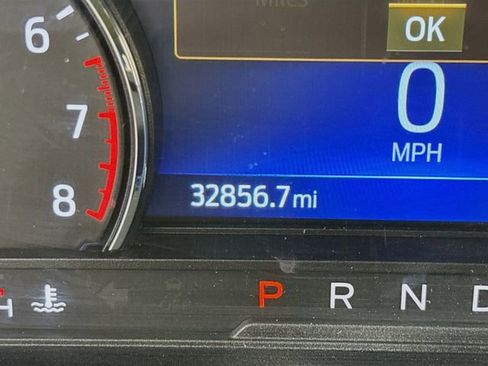 Used 2023 Ford Explorer XLT w/ Equipment Group 202A image 12