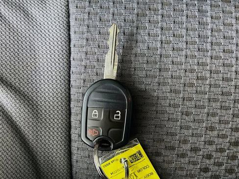 Used 2013 Ford F150 XLT w/ XLT Chrome Pkg AWD/4WD image 8