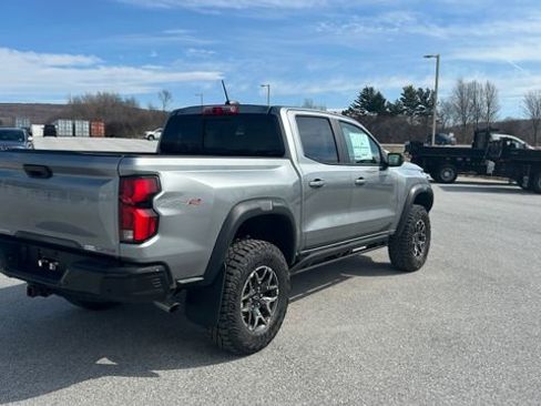 New 2026 Chevrolet Colorado ZR2 AWD/4WD image 3