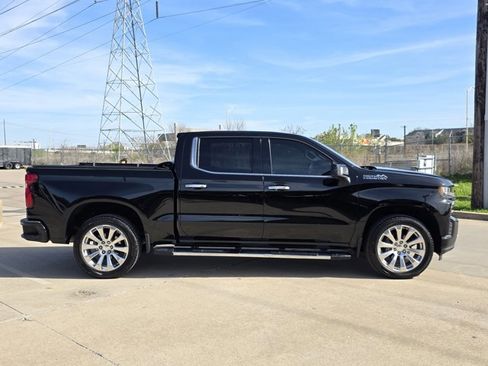 Used 2019 Chevrolet Silverado 1500 High Country image 4
