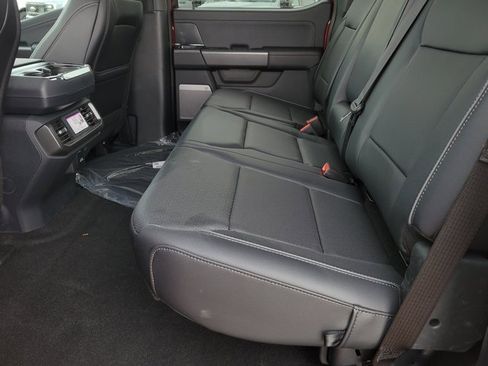 New 2025 Ford F150 Lariat w/ Equipment Group 501A Mid image 10