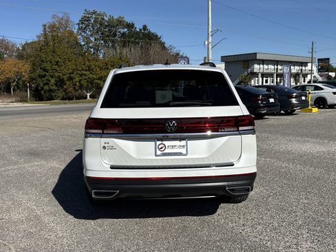 New 2026 Volkswagen Atlas SE image 6