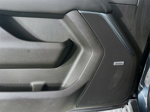 Used 2021 GMC Yukon Denali w/ Denali Premium Package image 19