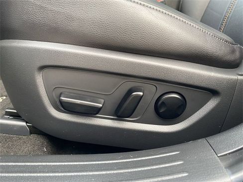 Certified 2025 MAZDA CX-50 2.5 Hybrid w/ Premium Plus Pkg image 13