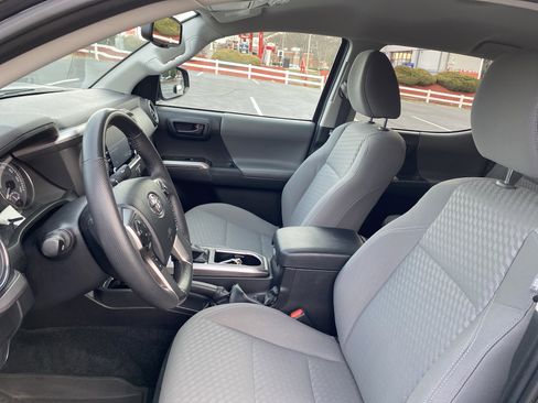 Certified 2023 Toyota Tacoma SR5 w/ Technology Package image 10