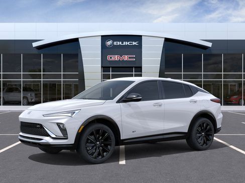 New 2026 Buick Envista Sport Touring image 2