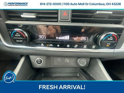 Used 2021 Nissan Rogue S AWD/4WD image 24