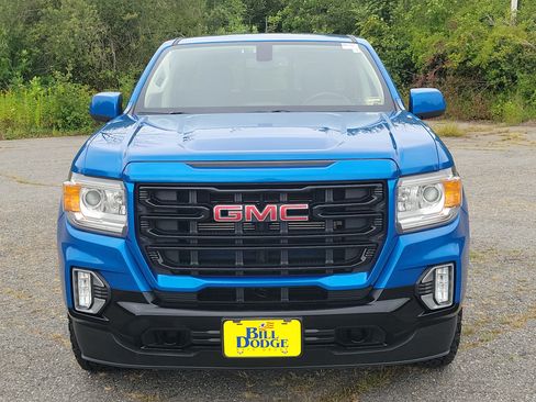Used 2022 GMC Canyon Elevation w/ Trailering Package AWD/4WD image 2