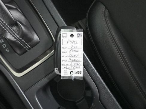 Used 2022 Ford Ranger Lariat w/ Tremor Off-Road Package image 32