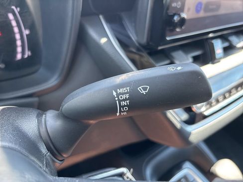 Used 2026 Toyota Corolla LE FWD image 21