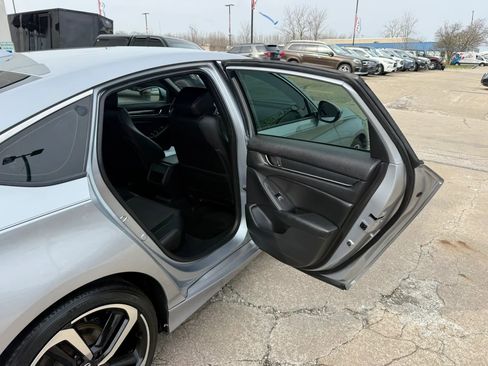 Used 2019 Honda Accord Sport image 21