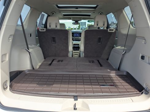 Used 2019 GMC Acadia Denali w/ Technology Package AWD/4WD image 37