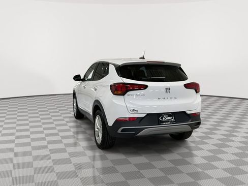 Certified 2025 Buick Encore GX Preferred FWD image 8