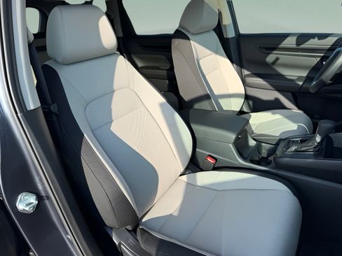 Used 2026 Honda CR-V EX image 29