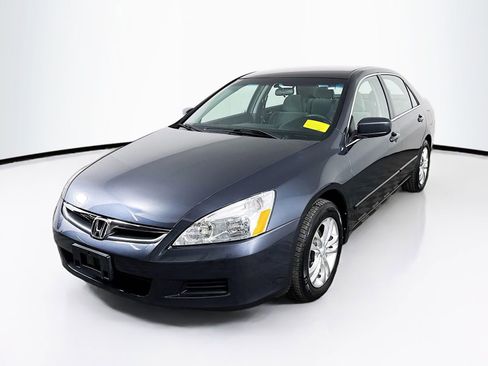 Used 2007 Honda Accord SE image 3
