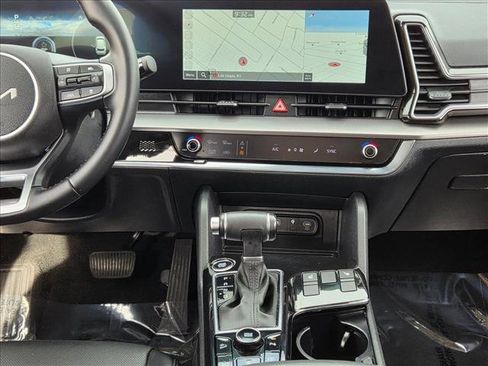Used 2023 Kia Sportage SX image 17