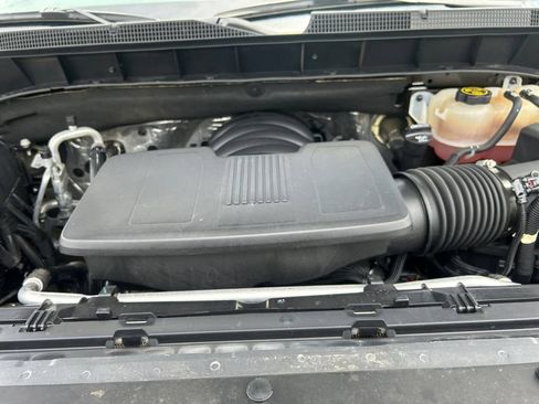 Used 2021 Chevrolet Silverado 1500 RST AWD/4WD image 13