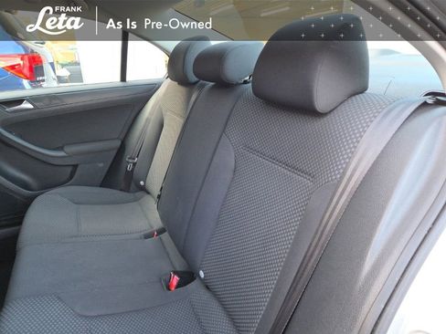 Used 2011 Volkswagen Jetta 2.0L Base image 20