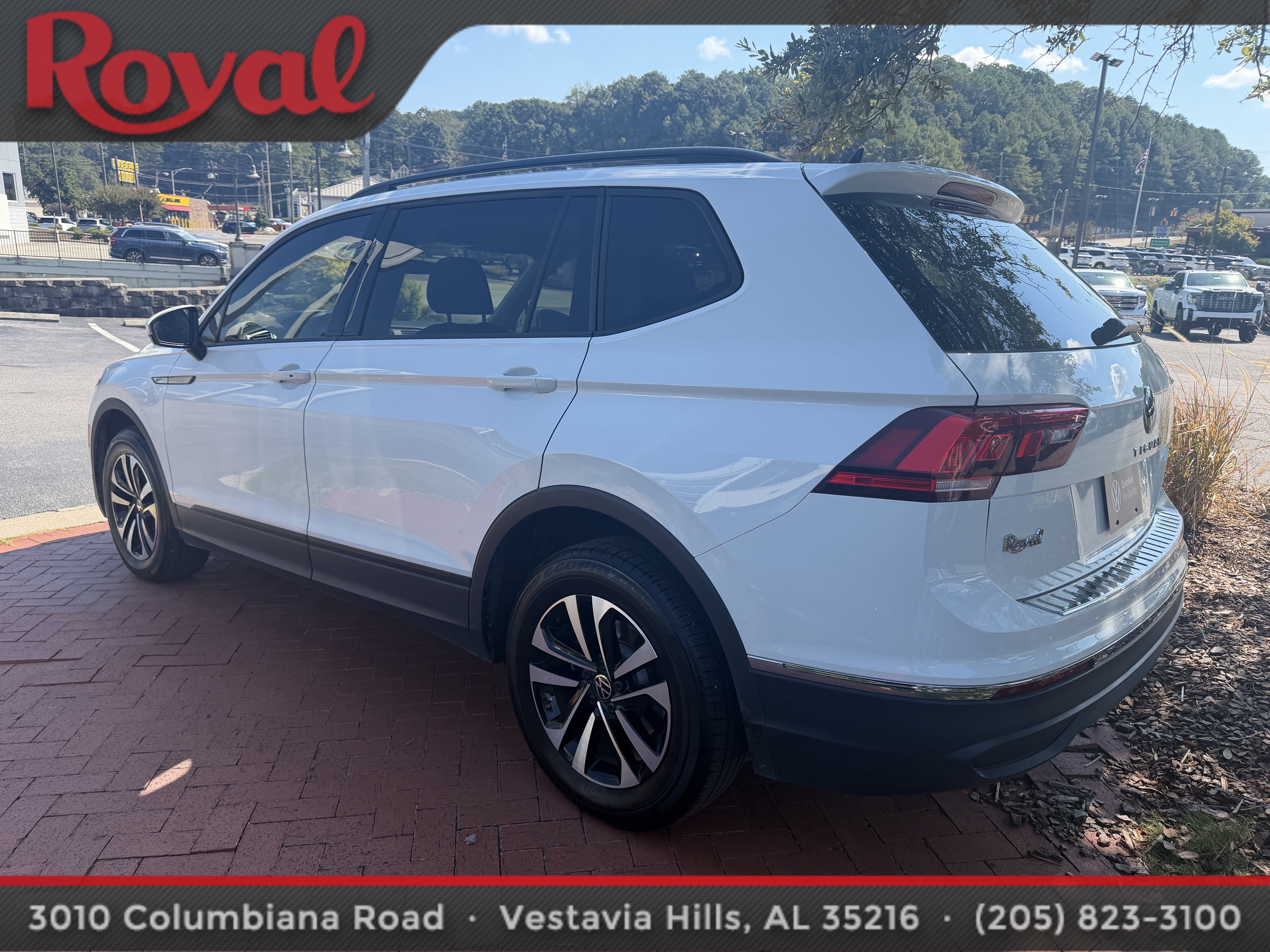 Certified 2024 Volkswagen Tiguan S FWD image 2