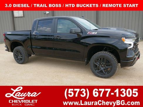 New 2026 Chevrolet Silverado 1500 LT Trail Boss AWD/4WD image 1
