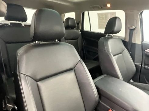 Used 2019 Volkswagen Atlas SEL R-Line AWD/4WD image 15