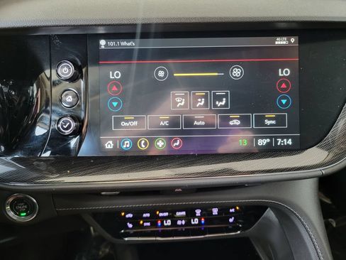 Used 2023 Buick Envision Preferred FWD image 18