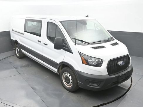 Used 2023 Ford Transit 250 Low Roof RWD image 13