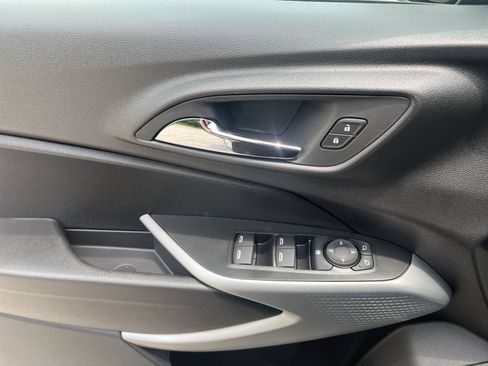 New 2026 Chevrolet Trax LS FWD image 13