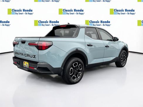 Used 2023 Hyundai Santa Cruz SEL image 8