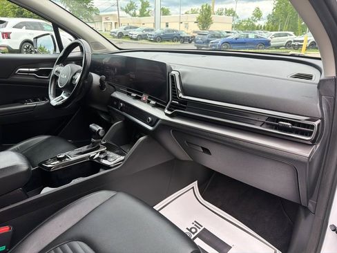 Certified 2023 Kia Sportage SX AWD/4WD image 12