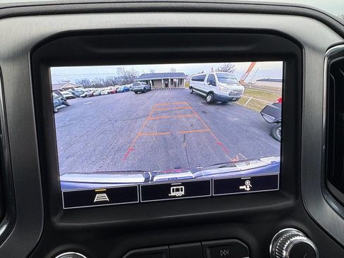 Used 2021 GMC Sierra 1500 SLT w/ SLT Premium Package image 19