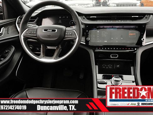 New 2026 Jeep Grand Cherokee L Limited w/ Limited Altitude Package AWD/4WD image 18
